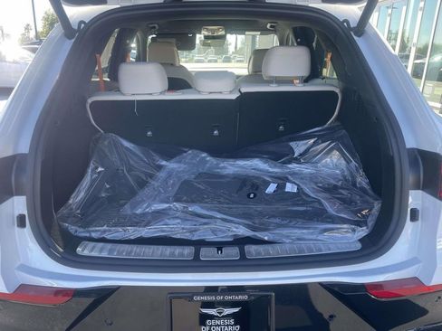 New 2026 Genesis GV70 3.5T Sport Prestige AWD/4WD image 25