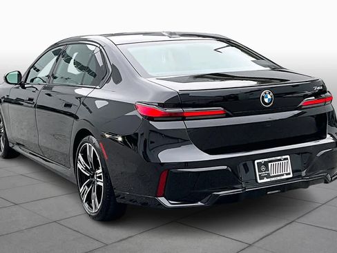 Used 2023 BMW 740i 740i w/ Parking Assistance Package image 11