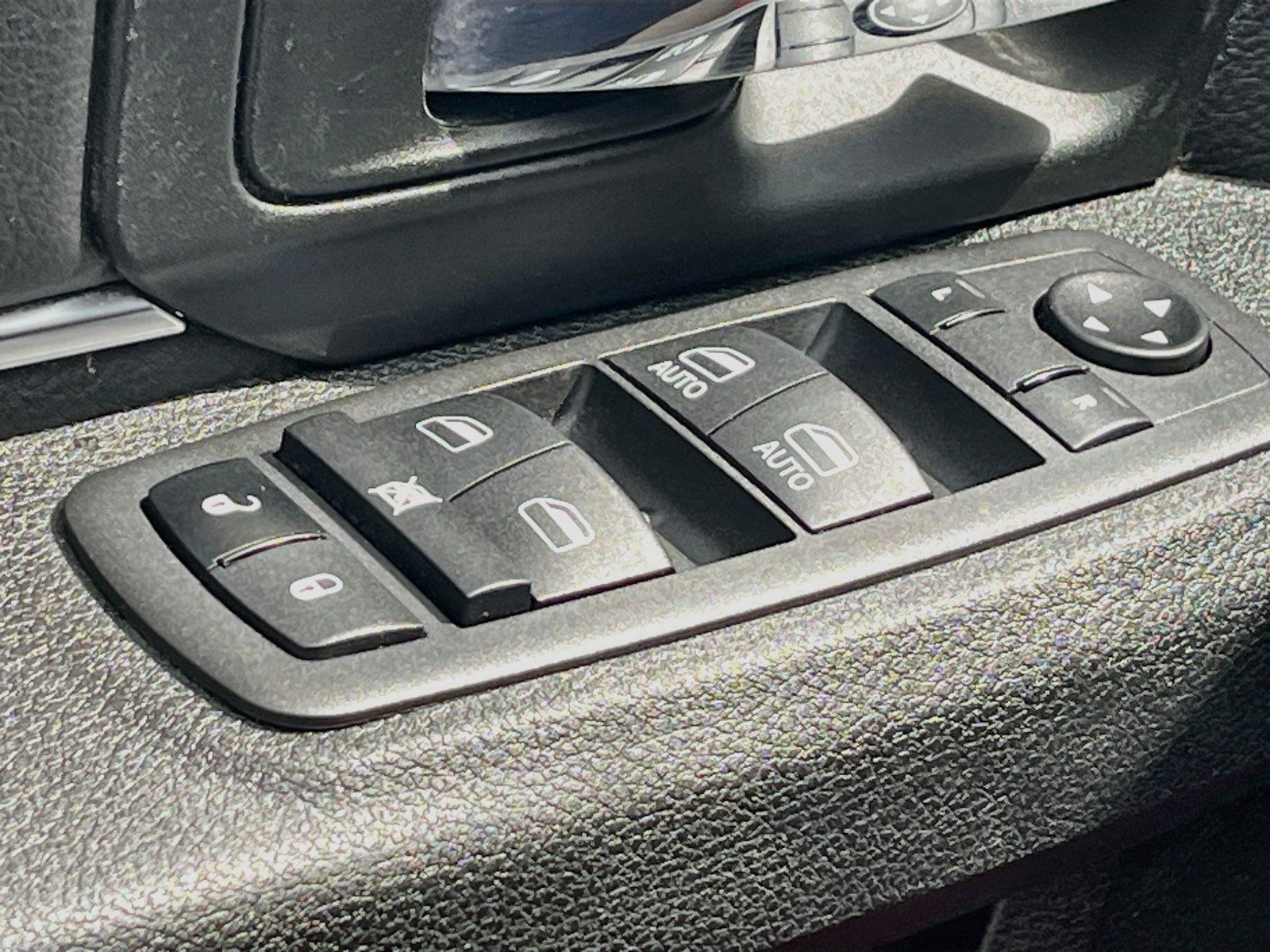 Used 2022 RAM 1500 Warlock w/ Electronics Group AWD/4WD image 17