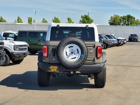 New 2026 Ford Bronco Heritage Edition AWD/4WD image 5