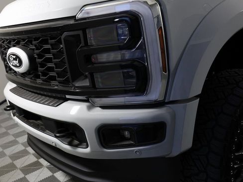 Used 2025 Ford F450 Platinum w/ Platinum Plus Package image 42