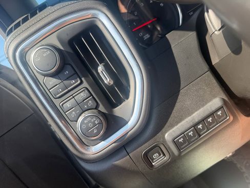 Used 2022 Chevrolet Silverado 3500 LTZ w/ LTZ Plus Package AWD/4WD image 33