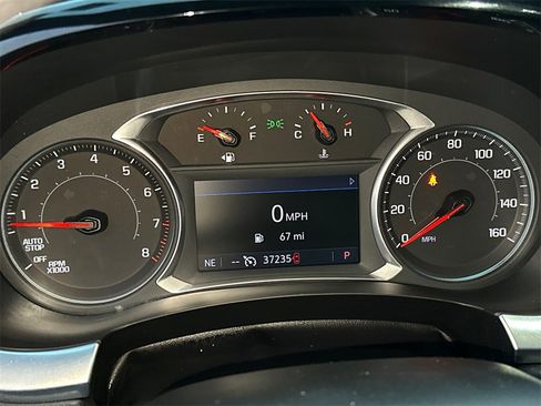 Used 2022 Chevrolet Traverse LT w/ Midnight/Sport Edition image 26