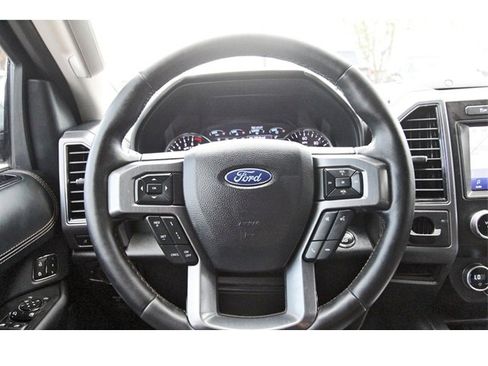 Used 2020 Ford Expedition Platinum image 13