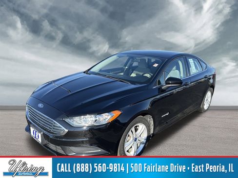 Used 2018 Ford Fusion S image 1