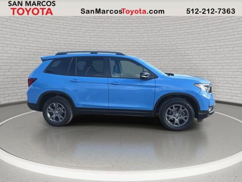 Used 2024 Honda Passport TrailSport image 4
