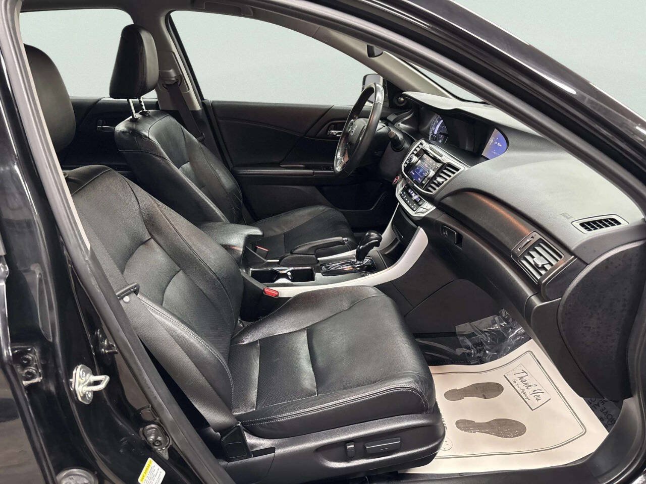 Used 2015 Honda Accord EX-L image 21