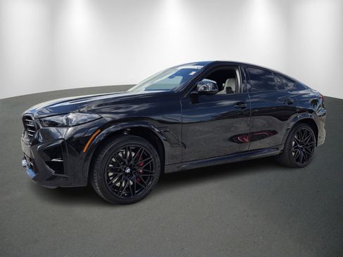 Certified 2025 BMW X6 M Competition w/ Executive Package image 3