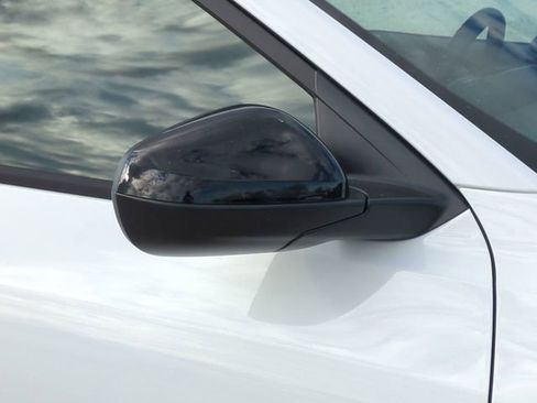 New 2026 Chevrolet Trax RS w/ Sunroof Package image 12