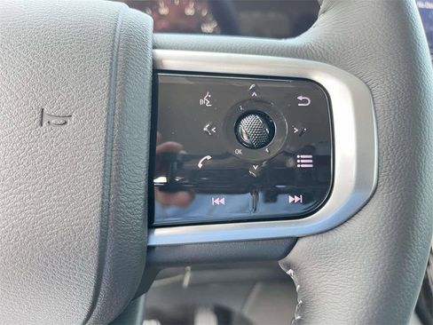 New 2026 Nissan Armada SV image 16