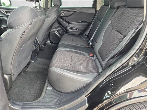 Used 2023 Subaru Forester Premium AWD/4WD image 19