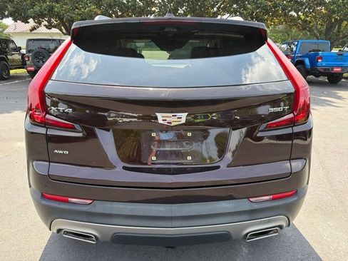 Used 2021 Cadillac XT4 Premium Luxury AWD/4WD image 4