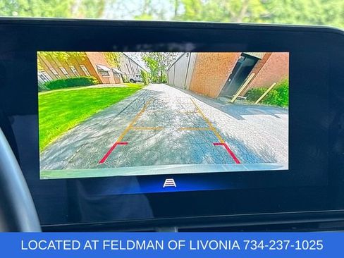 Used 2024 Chevrolet Trax LT w/ Driver Confidence Package FWD image 14