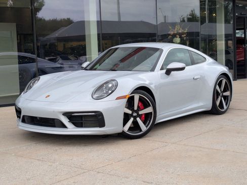 Used 2024 Porsche 911 Carrera S RWD image 1