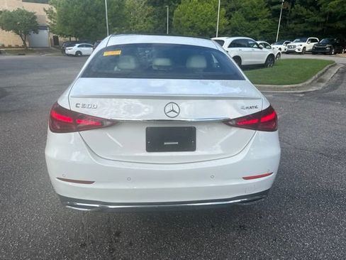 Used 2023 Mercedes-Benz C 300 4MATIC Sedan image 6