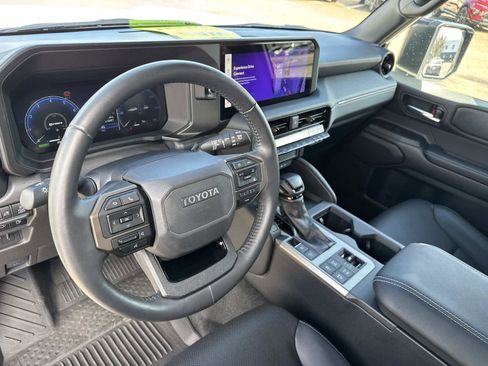 Used 2024 Toyota Land Cruiser image 21