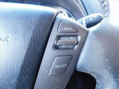 Used 2014 INFINITI QX80 4WD w/ Theater Package image 14