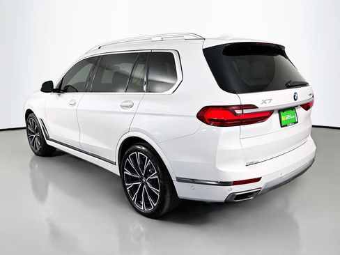 Used 2020 BMW X7 xDrive40i w/ Premium Package AWD/4WD image 7