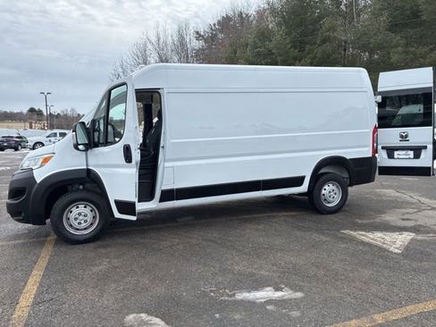 Used 2023 RAM ProMaster 2500 image 20