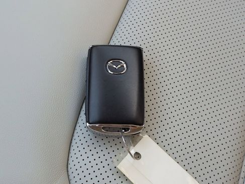 Used 2025 MAZDA CX-5 AWD 2.5 S w/ Preferred Package image 28