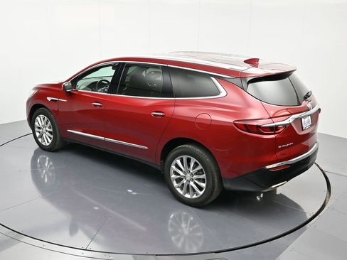 Certified 2020 Buick Enclave Essence w/ Sound and Sites Package image 37