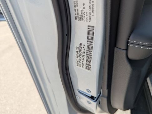 New 2025 Jeep Grand Cherokee L Altitude AWD/4WD image 44