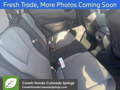 Used 2024 Subaru Crosstrek 2.0i Premium image 9