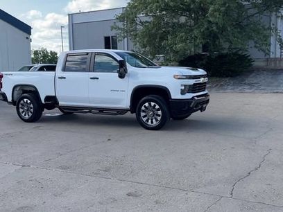 Used 2024 Chevrolet Silverado 2500 Custom w/ Custom Value Package