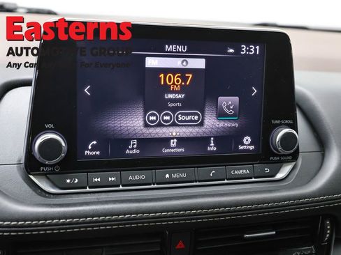 Used 2023 Nissan Rogue SV w/ SV Premium Package AWD/4WD image 19