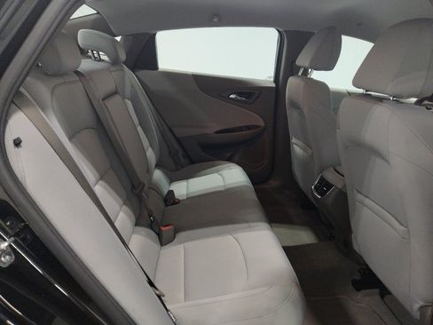 Used 2021 Chevrolet Malibu LT FWD image 19