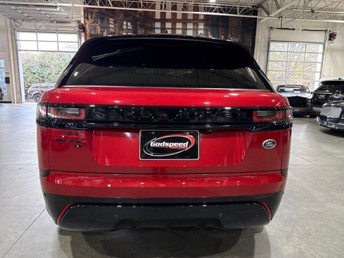 Used 2021 Land Rover Range Rover Velar R-Dynamic S image 38