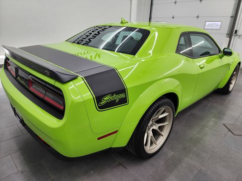 Used 2023 Dodge Challenger R/T Scat Pack RWD image 5