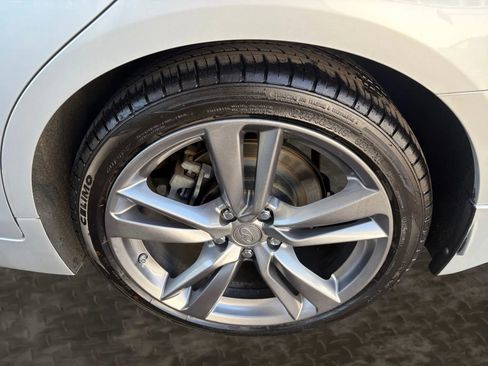 Used 2019 INFINITI Q50 Signature Edition AWD/4WD image 38