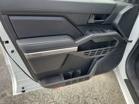 New 2026 Toyota Tacoma SR5 RWD image 19