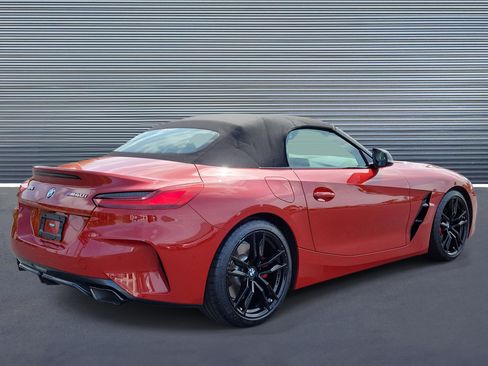Used 2023 BMW Z4 M40i w/ Premium Package RWD image 3