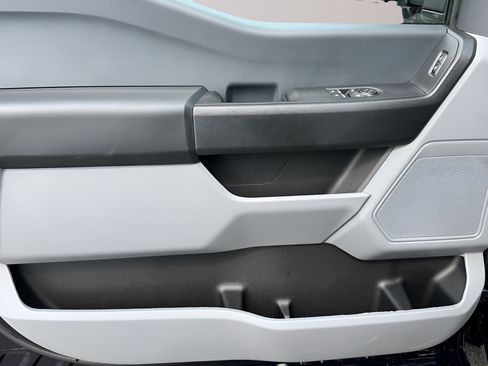 New 2025 Ford F350 XL w/ 360-Degree Camera Package RWD image 24