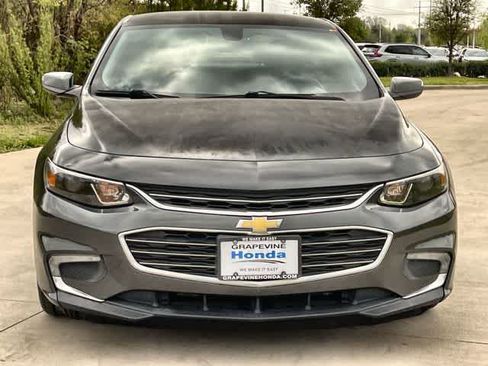 Used 2017 Chevrolet Malibu LT image 7