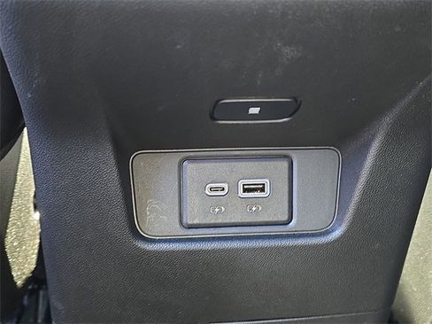 Certified 2024 Cadillac XT6 Luxury image 39