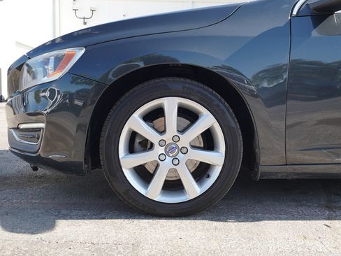 Used 2016 Volvo S60 T5 Premier w/ Convenience Package FWD image 28