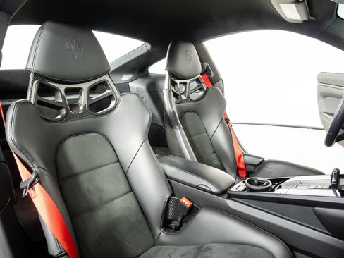 Certified 2024 Porsche 911 Carrera T RWD image 19