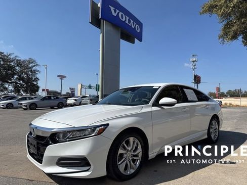 Used 2019 Honda Accord LX image 4