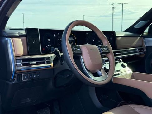 Used 2026 Hyundai Santa Fe Calligraphy image 21