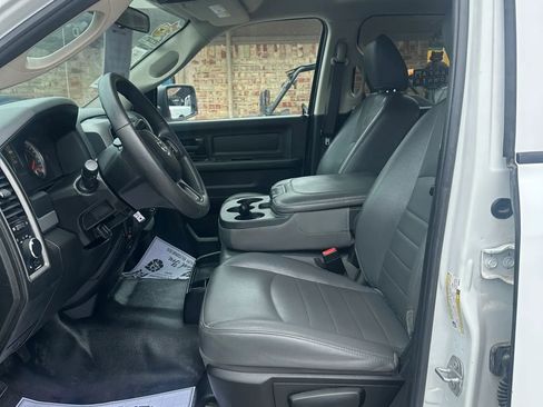 Used 2018 RAM 2500 Tradesman RWD image 21