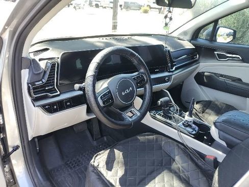 Certified 2024 Kia Sportage EX FWD image 5