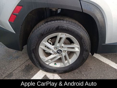 Used 2025 Hyundai Tucson SE image 10