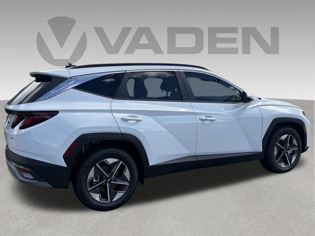New 2026 Hyundai Tucson SEL Plus FWD image 8