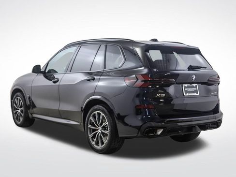 New 2026 BMW X5 xDrive40i w/ M Sport Package AWD/4WD image 3