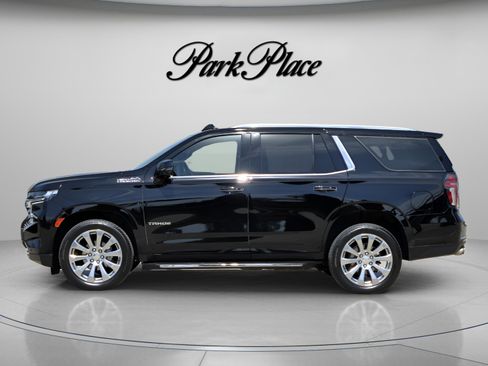 Used 2021 Chevrolet Tahoe High Country image 2