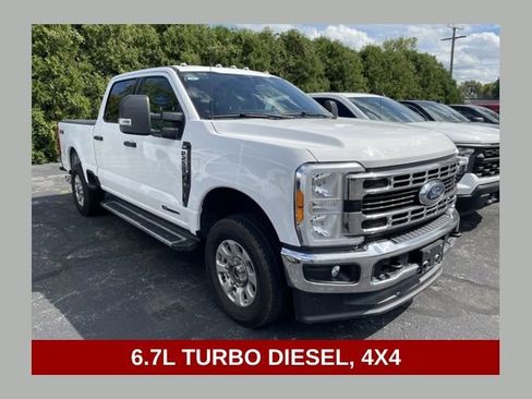 Used 2023 Ford F250 XLT AWD/4WD image 1