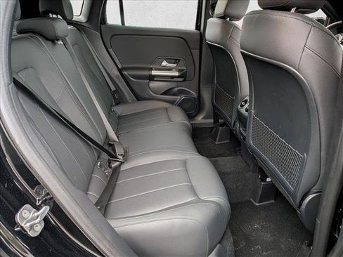 Certified 2025 Mercedes-Benz GLA 250 4MATIC image 22